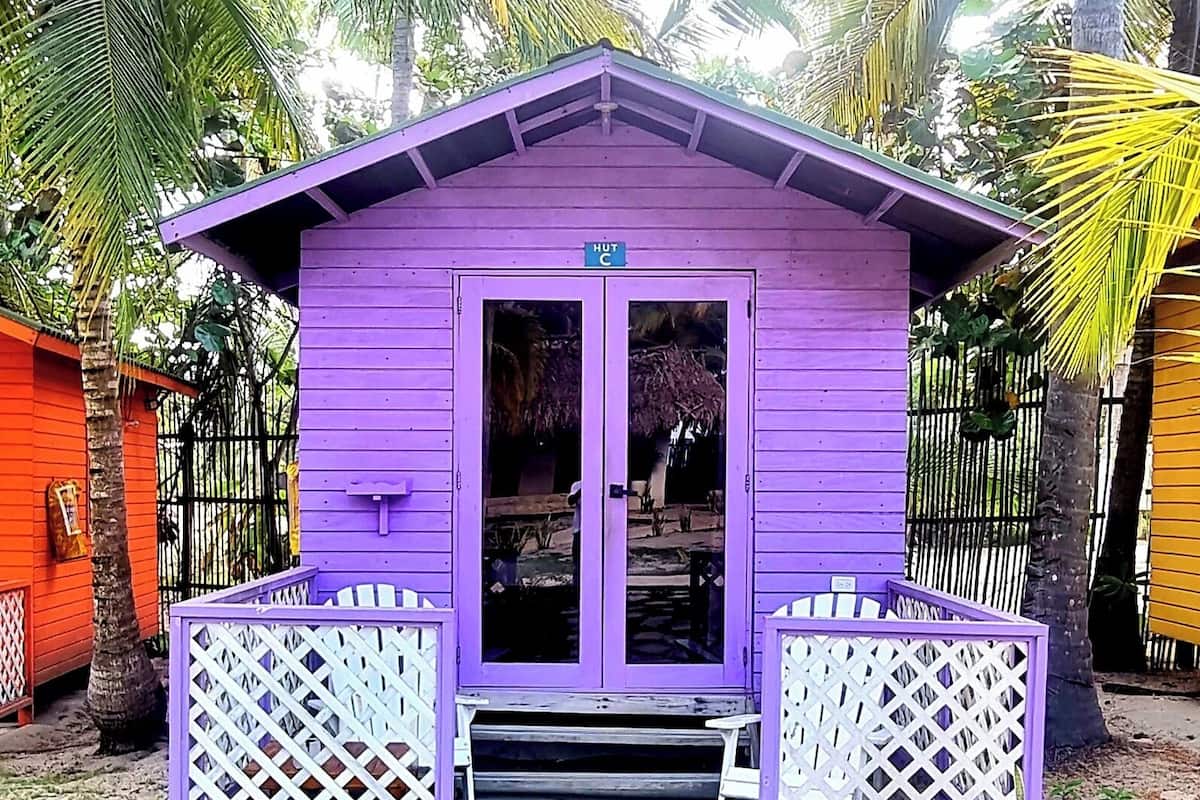 Cabana básico | Roupas de cama premium, edredons de pluma, cofres nos quartos