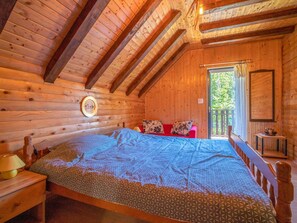 5 bedrooms, free WiFi