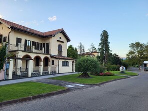 Exterior - Nice apartment for 4 people with WIFI, TV and terrace (Magliasina)