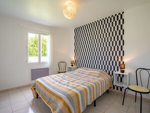 3 Schlafzimmer, Reisekinderbett, WLAN, Bettwäsche