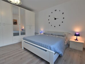 2 slaapkamers, reisbedje, gratis wifi