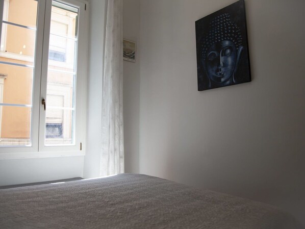 1 habitación, cuna de viaje y wifi gratis 
