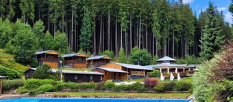 Beautiful private villa for 4 people with WIFI, pool, TV, patio and pets allowed