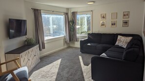 TV, video games, DVD player, books - Family friendly home just 9 minutes from Glacier! (Martin City)