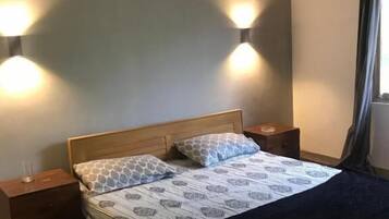 Kamar Double Deluks | Kedap suara, setrika/meja setrika, dan Wi-Fi gratis