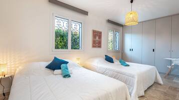 3 chambres, fer et planche Ă  repasser, lit parapluie, Wi-Fi gratuit