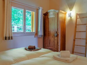 4 quartos, berço de viagem, Wi-Fi de cortesia