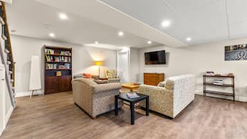 Smart TV, livros, impressoras