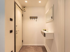 Interior - Nice apartment for 5 guests with WIFI, TV and terrace (Gravedona)