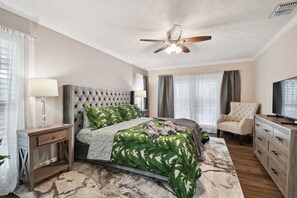 3 chambres, fer et planche Ă repasser, Wi-Fi, draps fournis