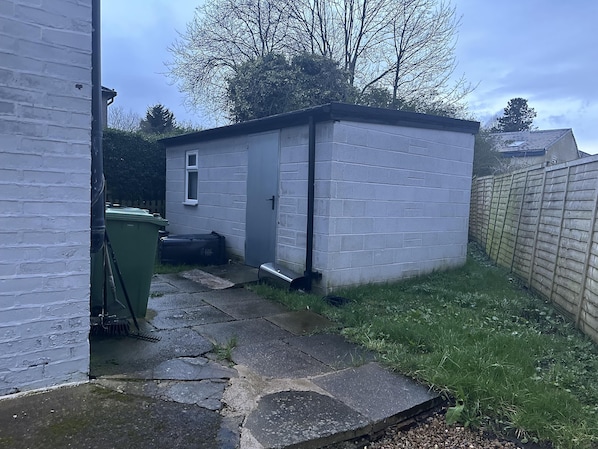 House | Property grounds