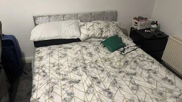 2 chambres, Wi-Fi gratuit, draps fournis