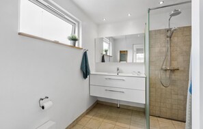 Een douche, een haardroger