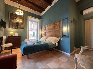 Standard Triple Room, 1 Queen Bed - I Leoni di Rosaroll (Naples)