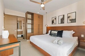 3 bedrooms, in-room safe, desk, iron/ironing board - Jungle Joy Private Jacuzzi Beach Access 7 Pools W Sea Views (Akumal)