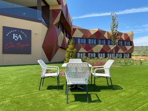 Exterior - Hotel-Bodegas FyA (Navarrete)