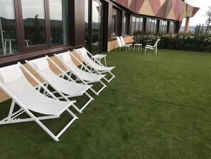 Terrace/patio - Hotel-Bodegas FyA (Navarrete)