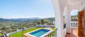 Stunning Home in Casarabonela