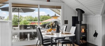 Cozy home in Vestervig with WiFi