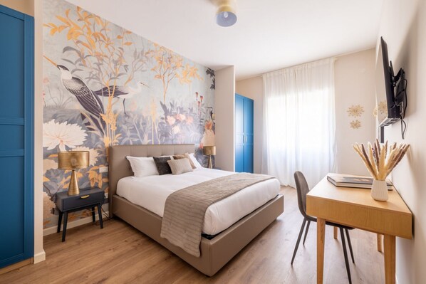 3 slaapkamers, een strijkplank/strijkijzer, wifi, beddengoed