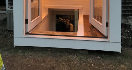 Sandy Toes Apartment in Barnstable