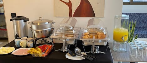 Free daily full breakfast