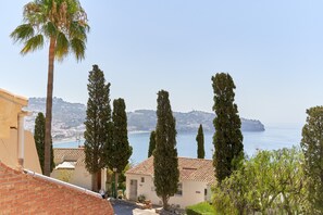 Property grounds - Apartment 'Apartamento Casita Del Mar' with Sea View, Wi-Fi and Air Conditioning (La Herradura)