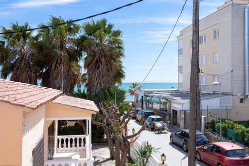 Vakantiehuis 'Villa Jordi y Nuri' met Privéterras, Wi-Fi en Airconditioning