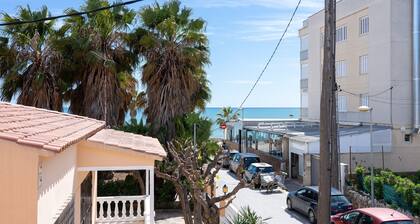 Ferienhaus 'Villa Jordi Y Nuri' mit privater Terrasse, WLAN und Klimaanlage