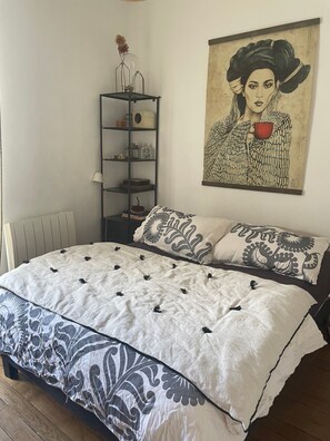 1 bedroom, iron/ironing board, free WiFi, bed sheets