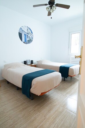 4 bedrooms, iron/ironing board, free WiFi, bed sheets - Villa 'Rd01 Atalaya' with Sea View, Wifi and Air Conditioning (Torrox)