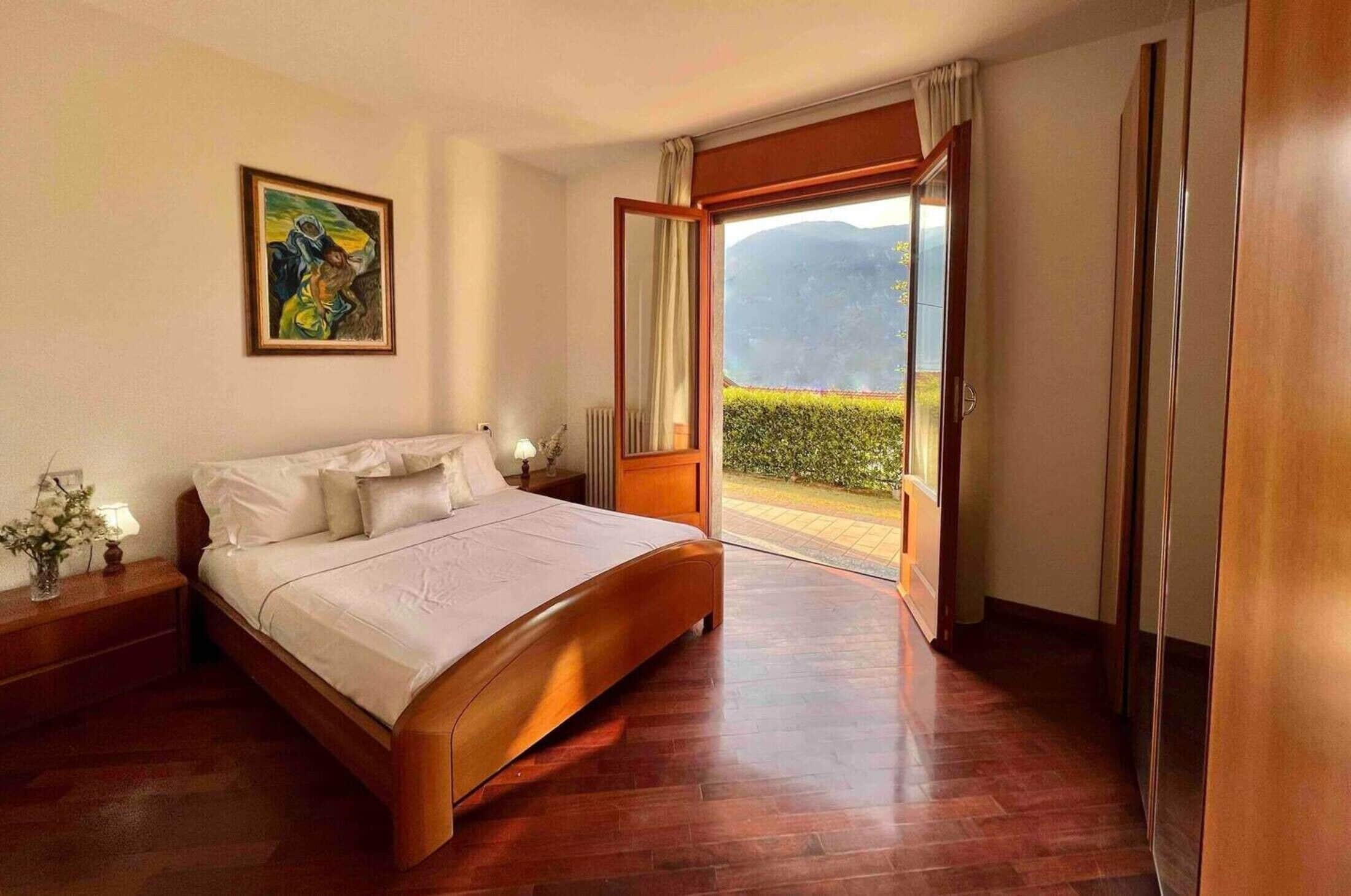 3 chambres, fer et planche à repasser, Wi-Fi gratuit, draps fournis