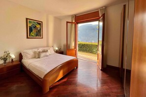 3 habitaciones, tabla de planchar con plancha y wifi gratis 