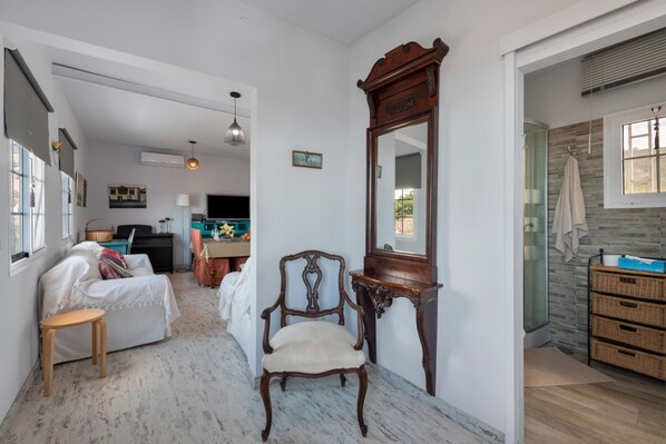 1 bedroom, iron/ironing board, free WiFi, bed sheets