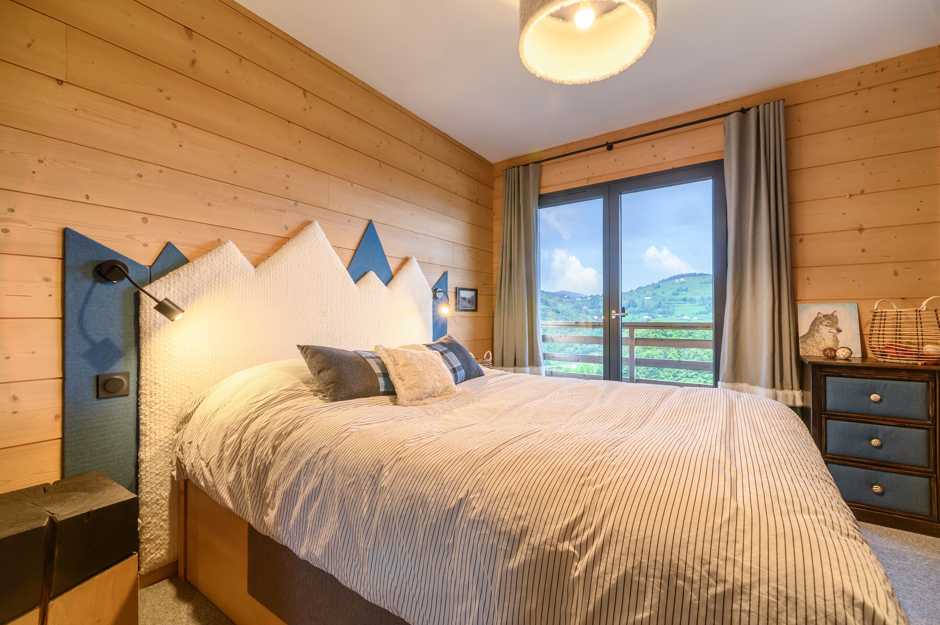 4 chambres, fer et planche à repasser, Wi-Fi gratuit, draps fournis