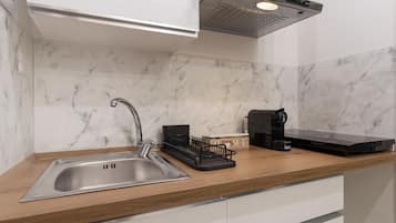 Cafetière/bouilloire, plaque de cuisson, bouilloire électrique