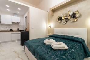 Ferros/tábuas de passar roupa, Wi-Fi de cortesia, roupa de cama