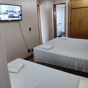 1 多间卧室、熨斗/熨衣板、WiFi、床单