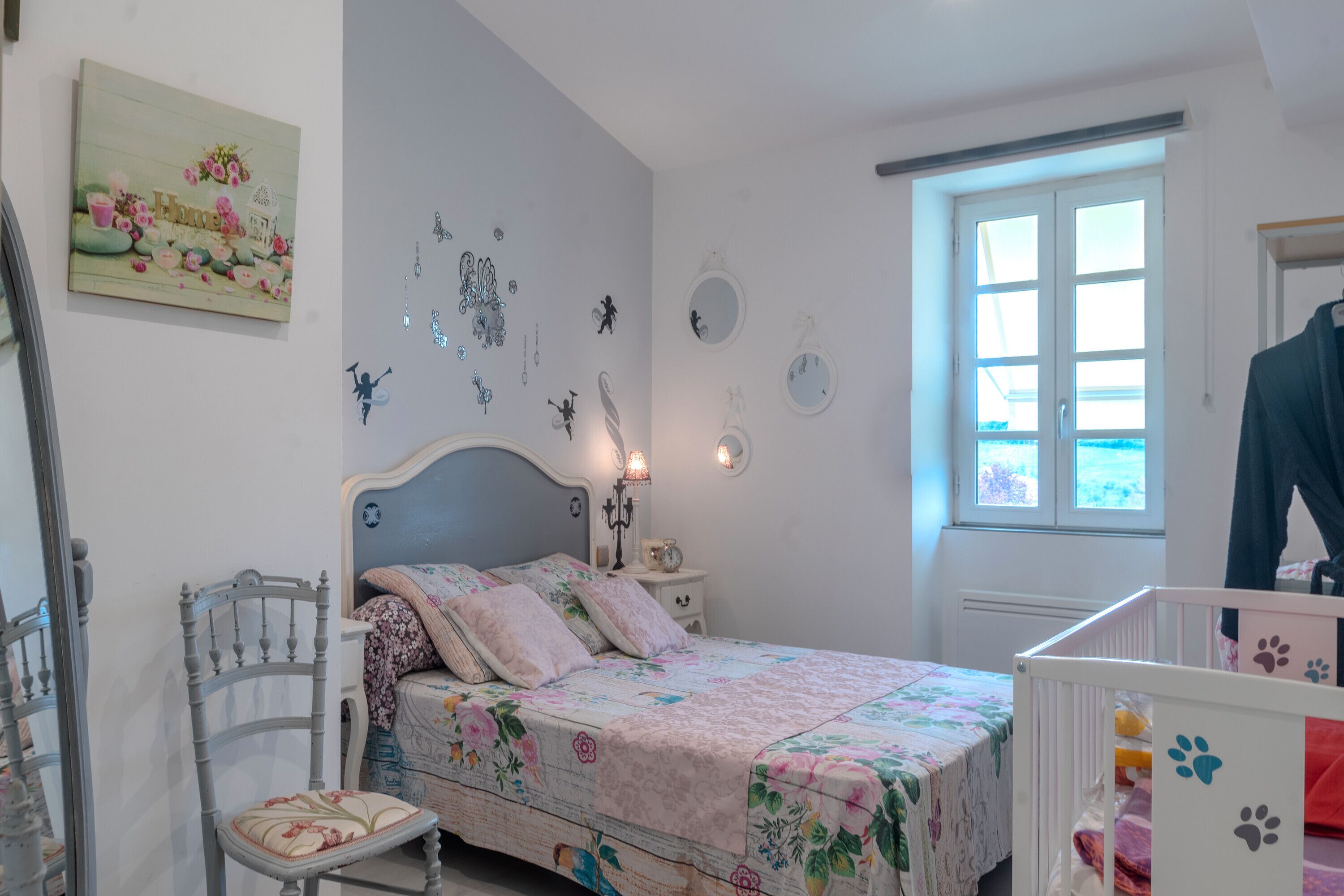 3 dormitorios, tabla de planchar con plancha, wifi gratis y ropa de cama