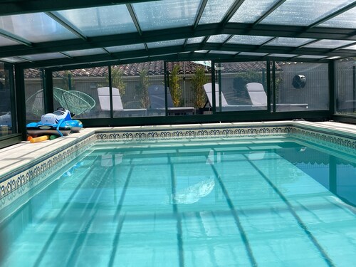 Holiday Home 'La Maison D'Éloi' with Shared Pool, Private Terrace & Wi-Fi