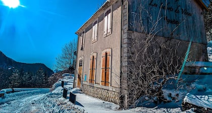Gßte 'Les Sabots De Vénus' : Vue Montagne, Terrasse Privée et Wi-Fi