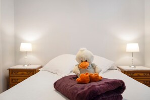 3 bedrooms, iron/ironing board, free WiFi, bed sheets