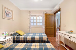 3 Schlafzimmer, Bügeleisen/Bügelbrett, kostenloses WLAN, Bettwäsche