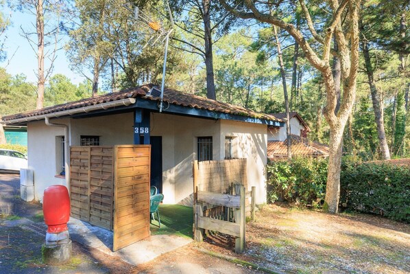 Exterior - Studio 'Saint Amon' with Shared Pool, Private Terrace and Air Conditioning (Moliets-et-Maa)
