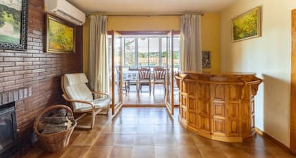 'Casa De Campo La Viña' with Mountain View, Wi-Fi and Air Conditioning