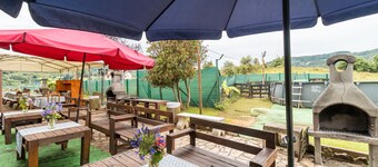 Vacation Home "Casa Madrazo" with Mountain View, Private Pool & Wi-Fi
