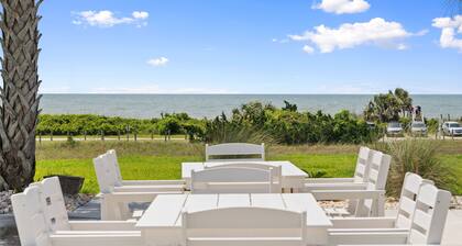 4000 sq. ft. Historic Hilltop Home/Panoramic Ocean & Sound View/Event Friendly