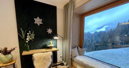 Schönes Ferienhaus für 9 Leute mit W-LAN, TV, Terrasse und Parkplatz