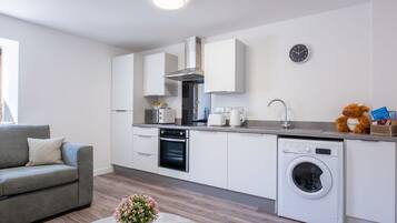 Microwave, oven, dishwasher