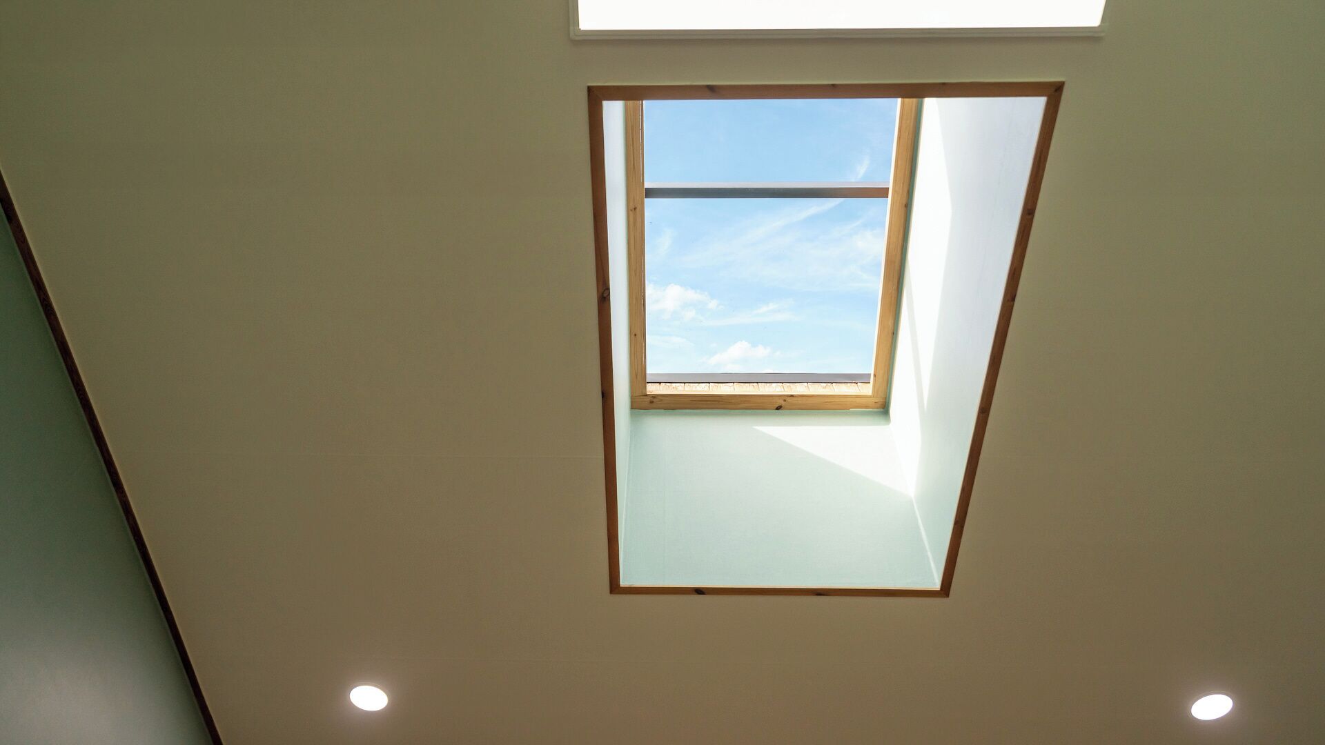 Basic Room, 1 Bedroom (Tomato 2 (Private / Loft)) | 1 bedroom, WiFi (free)